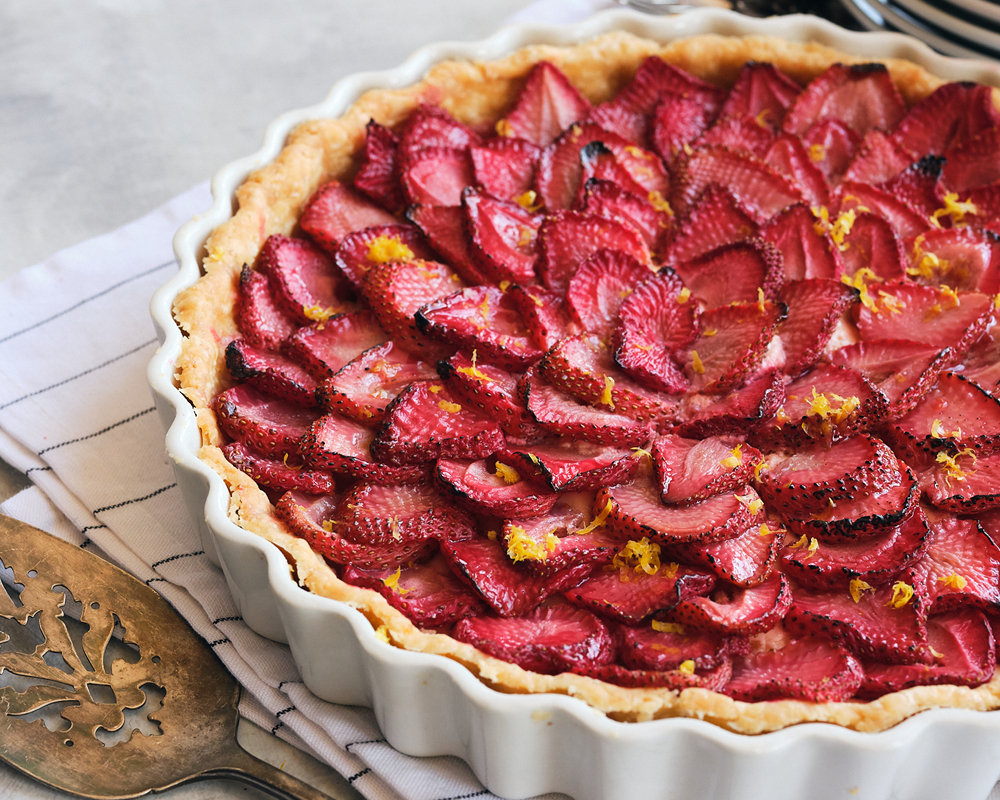 Roasted strawberry tart
