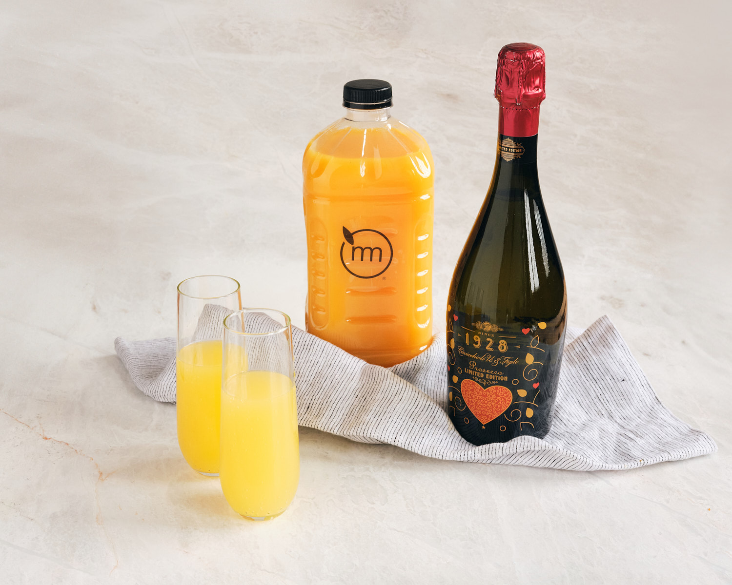 mimosa, orange juice, prosecco