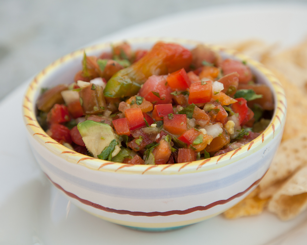Heirloom tomato salsa