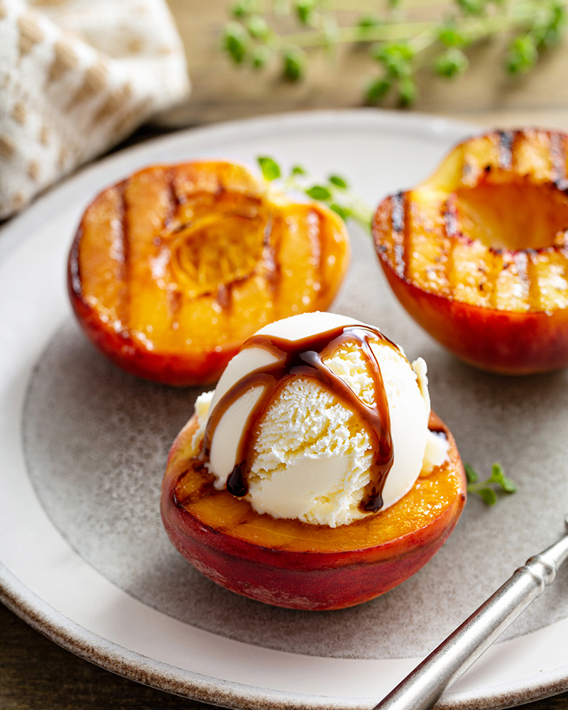 Grilled Peach Ice Cream Sundae