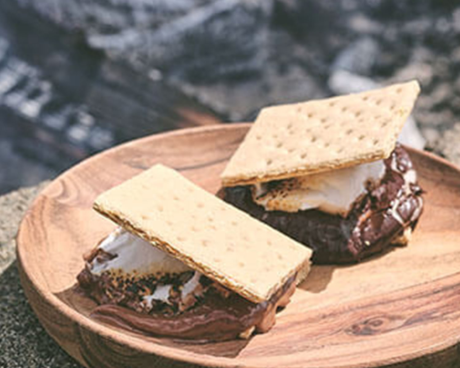 s'mores camping